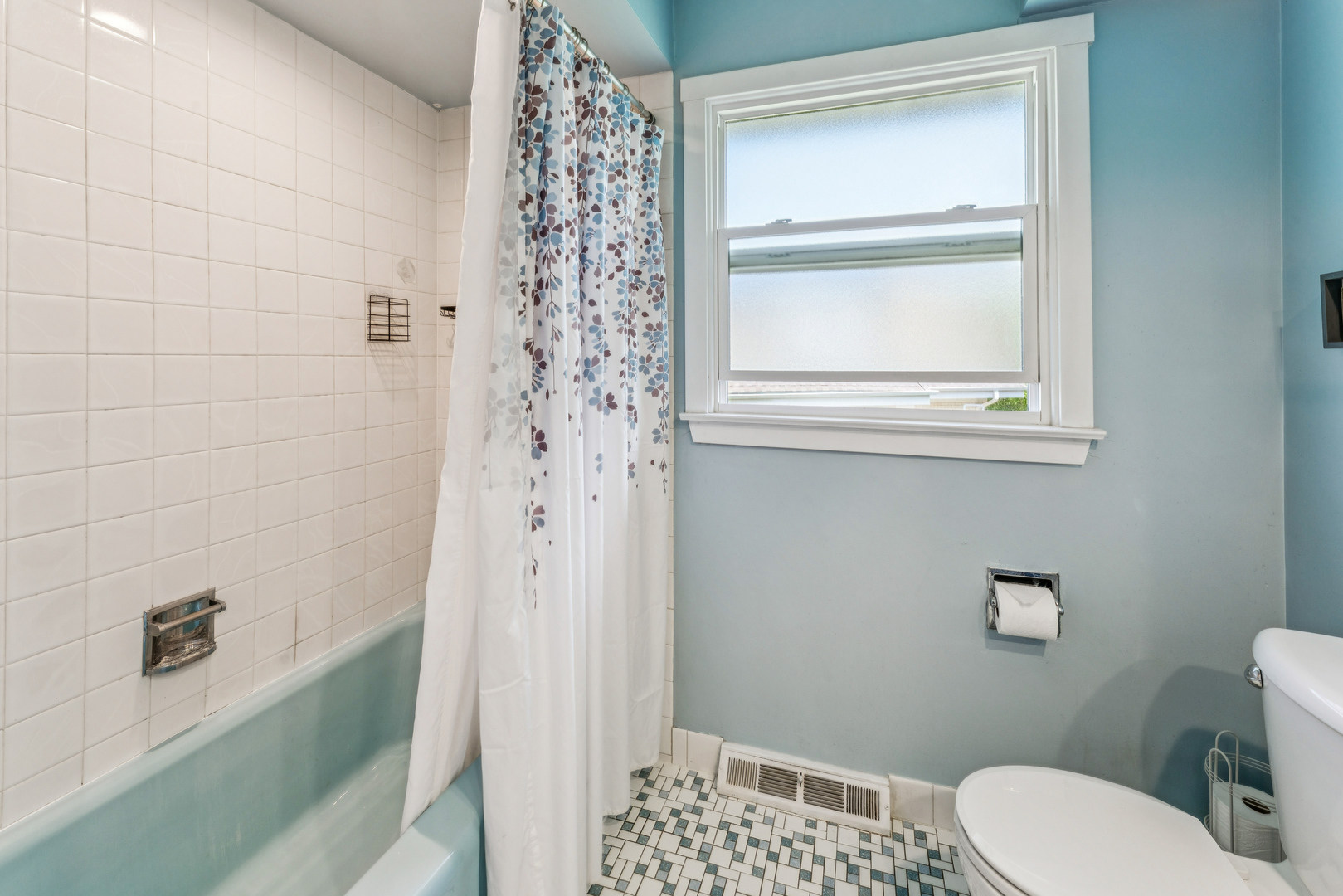 612 Glenn Court, Schaumburg, IL 60193