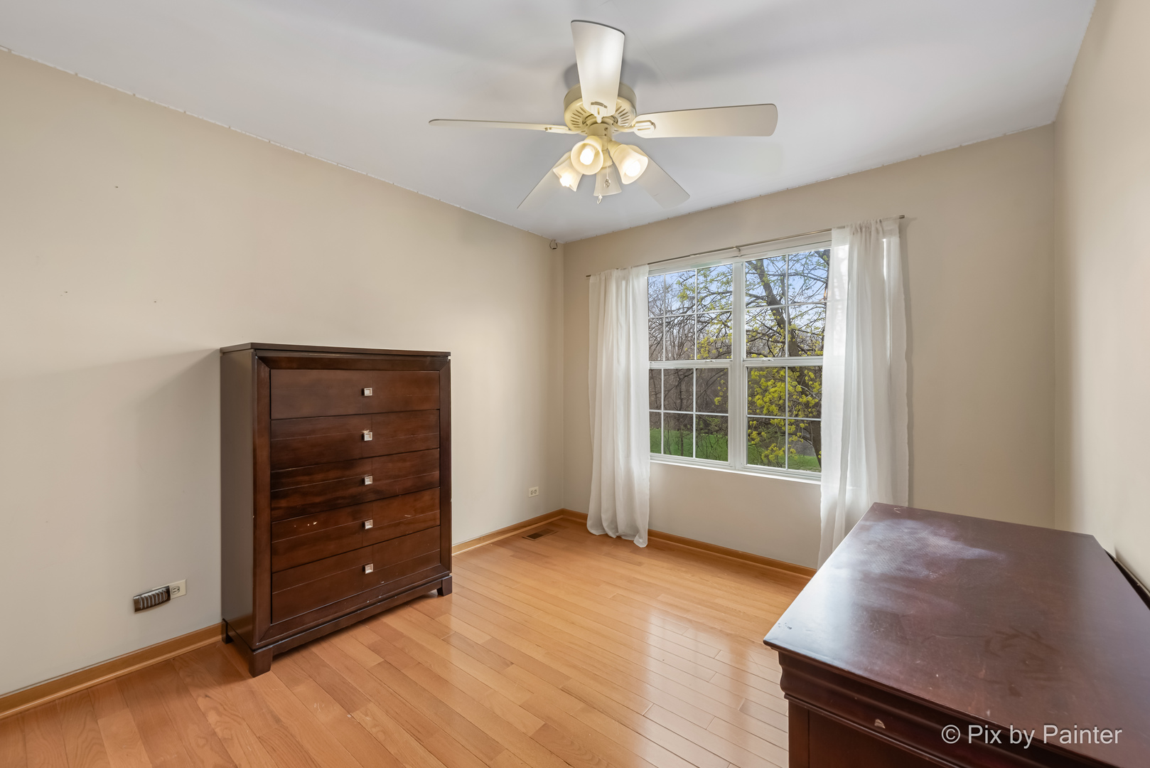 39911 Golf Lane, Antioch, IL 60002