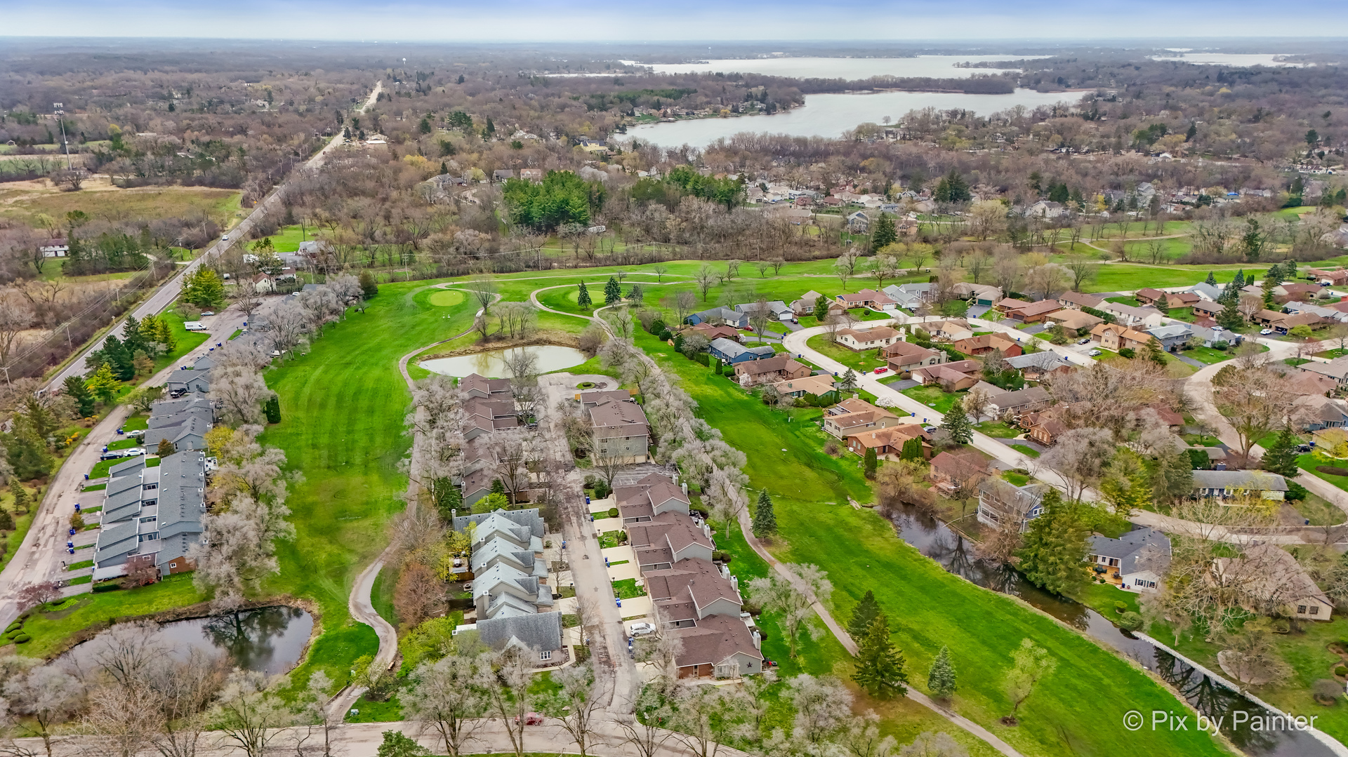 39911 Golf Lane, Antioch, IL 60002