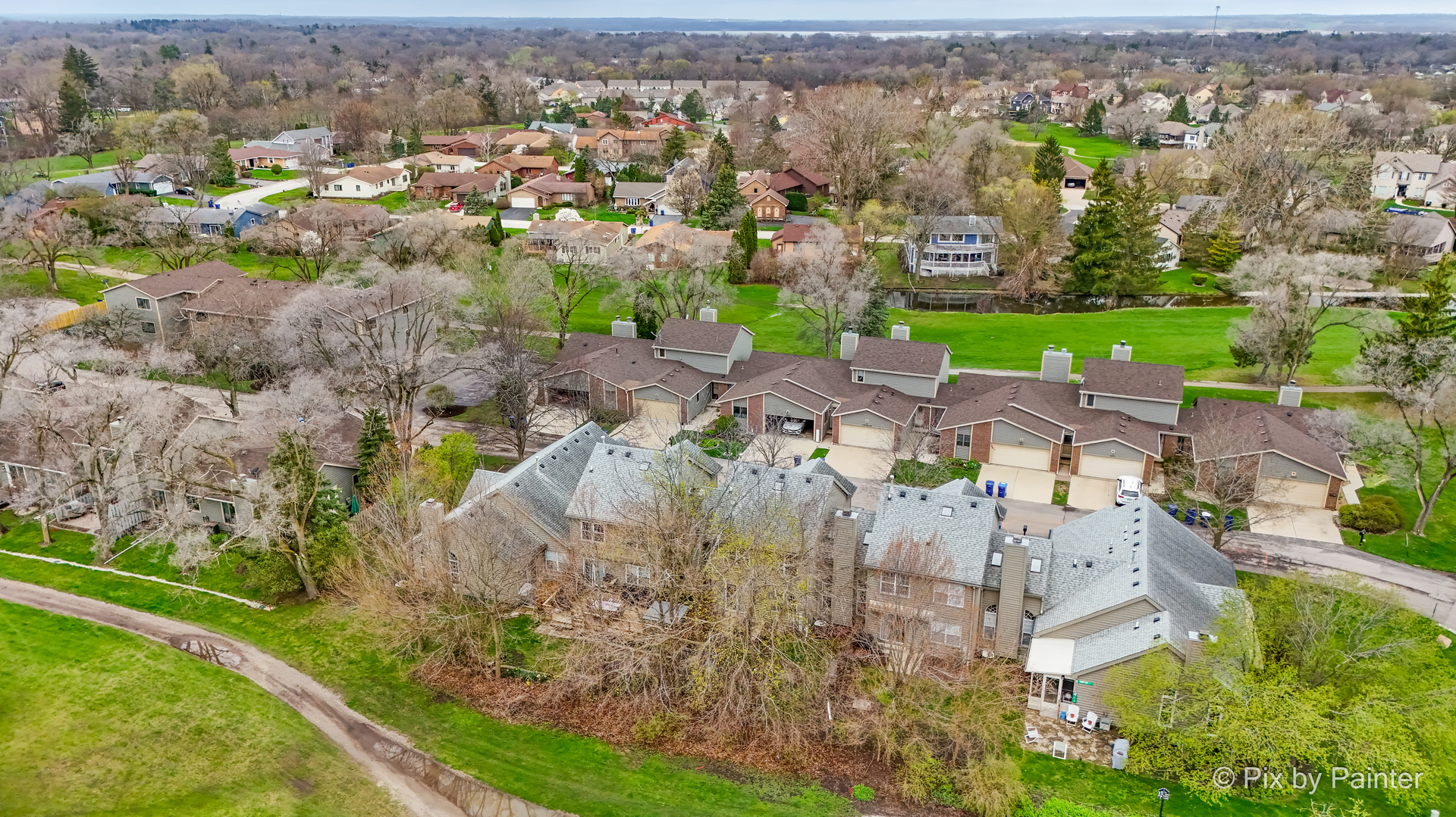 39911 Golf Lane, Antioch, IL 60002