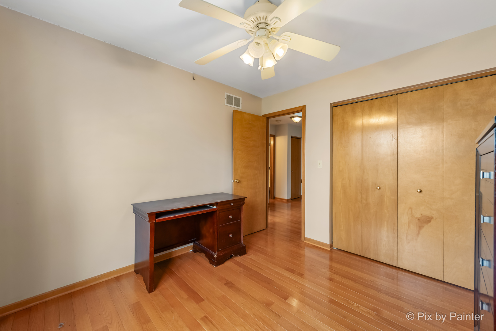 39911 Golf Lane, Antioch, IL 60002