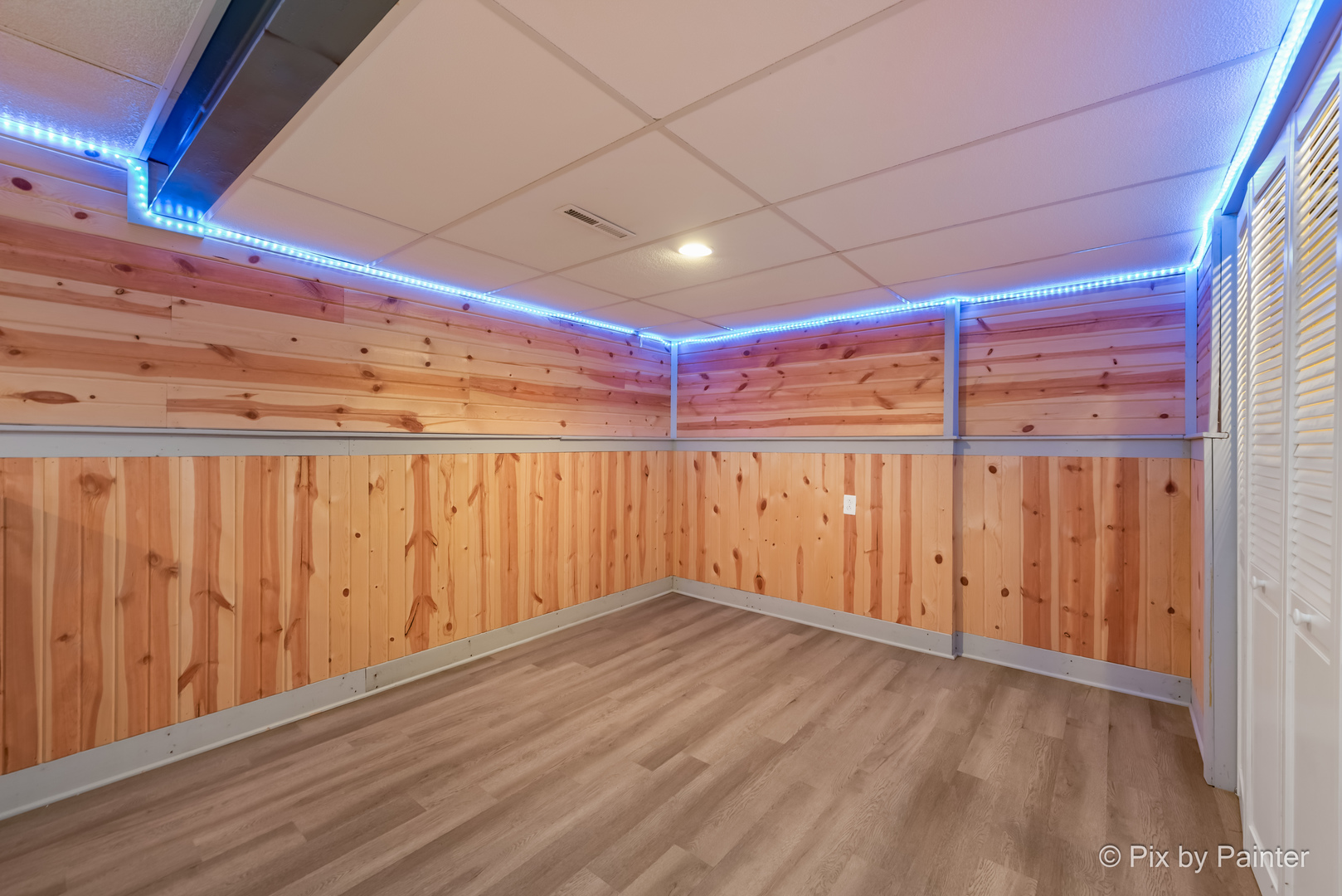 39911 Golf Lane, Antioch, IL 60002