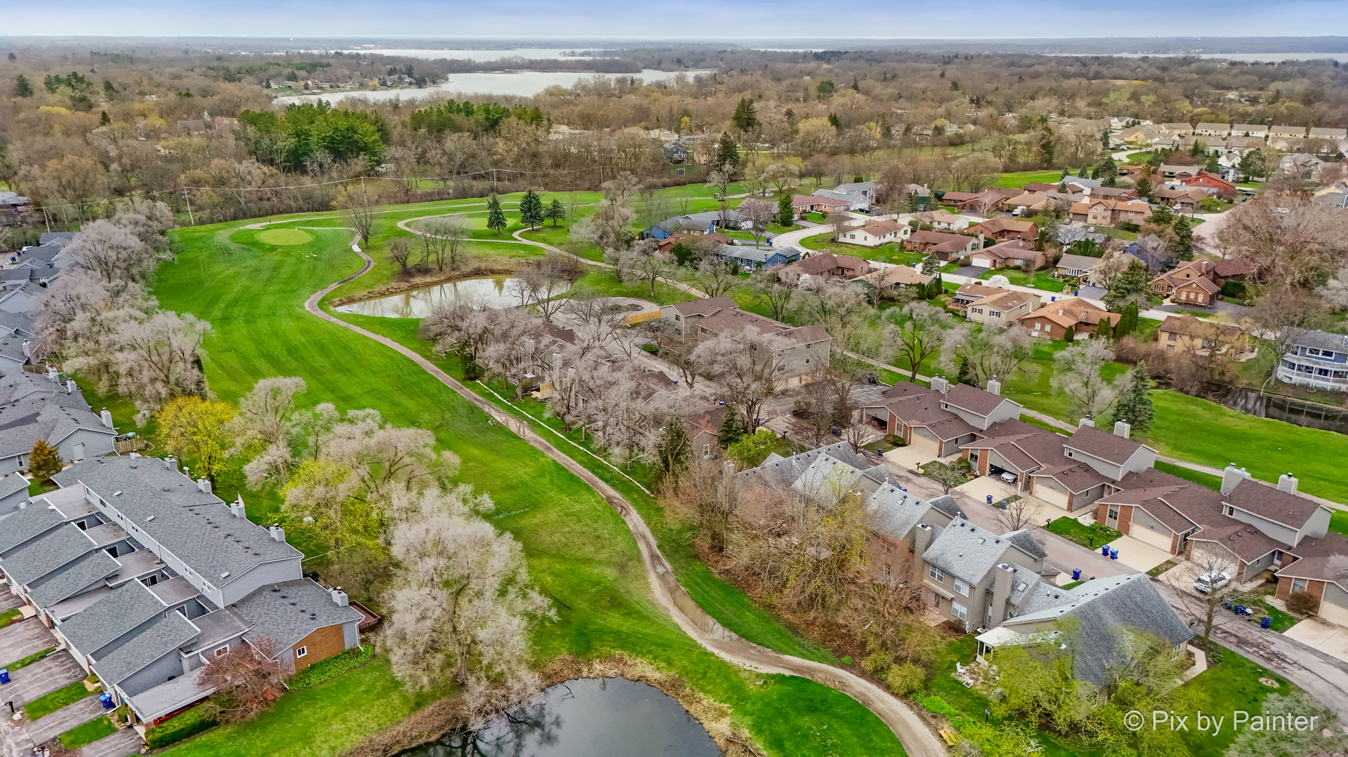 39911 Golf Lane, Antioch, IL 60002