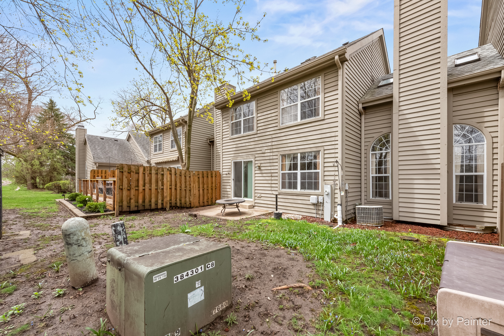 39911 Golf Lane, Antioch, IL 60002