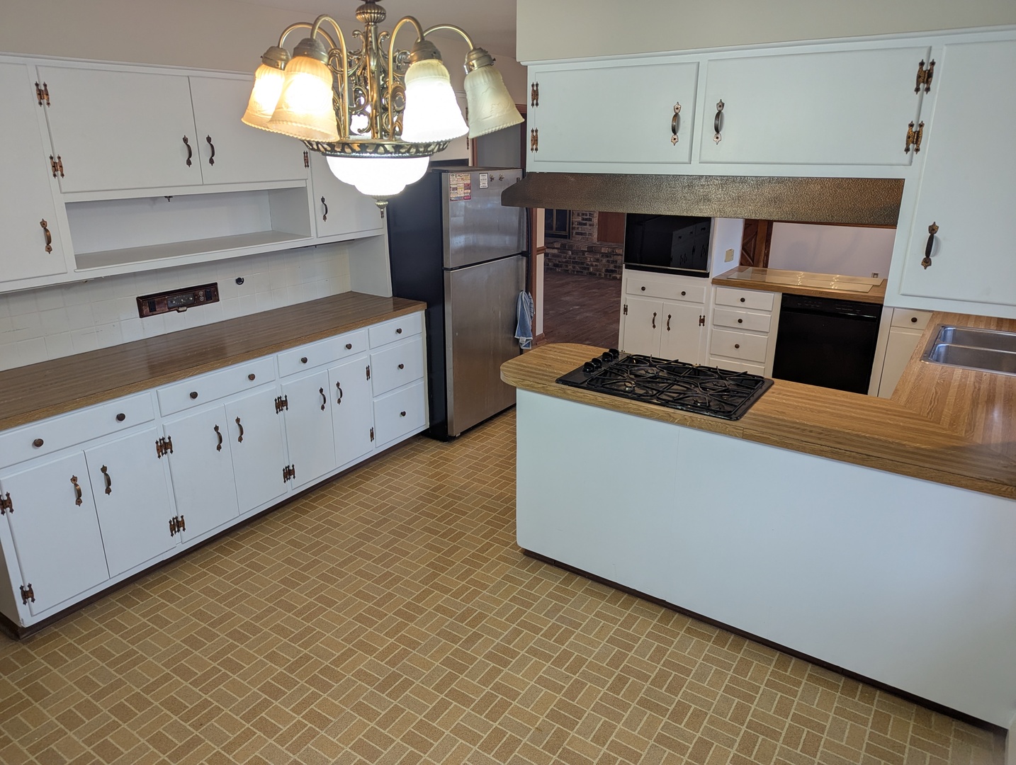 9314 S IL Route 23, Marengo, IL 60152