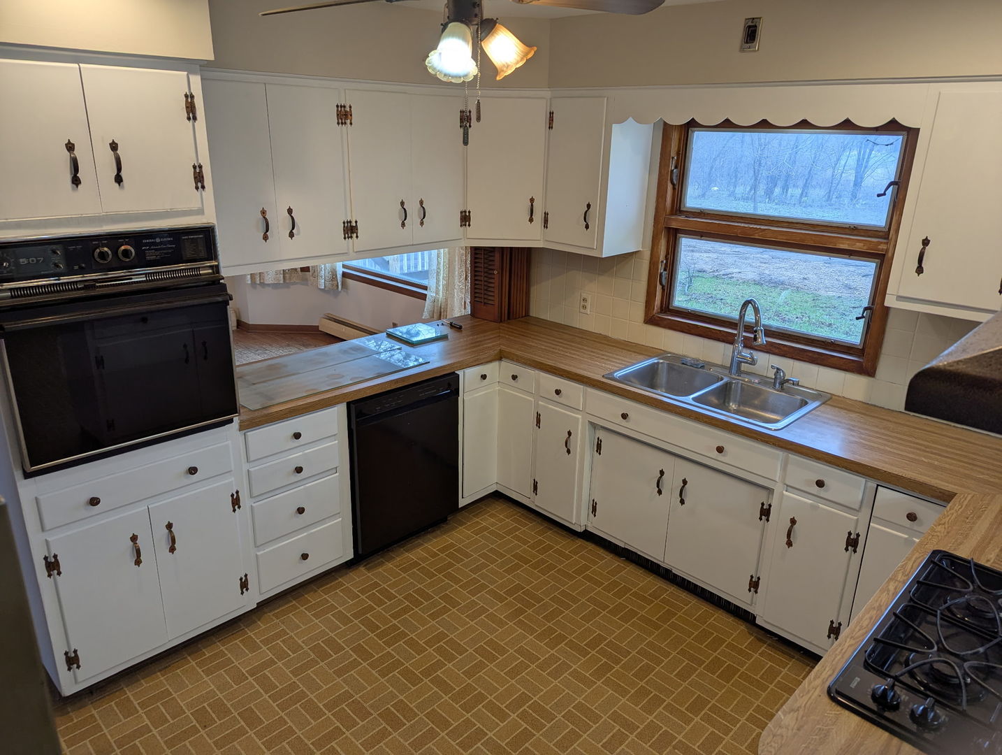 9314 S IL Route 23, Marengo, IL 60152