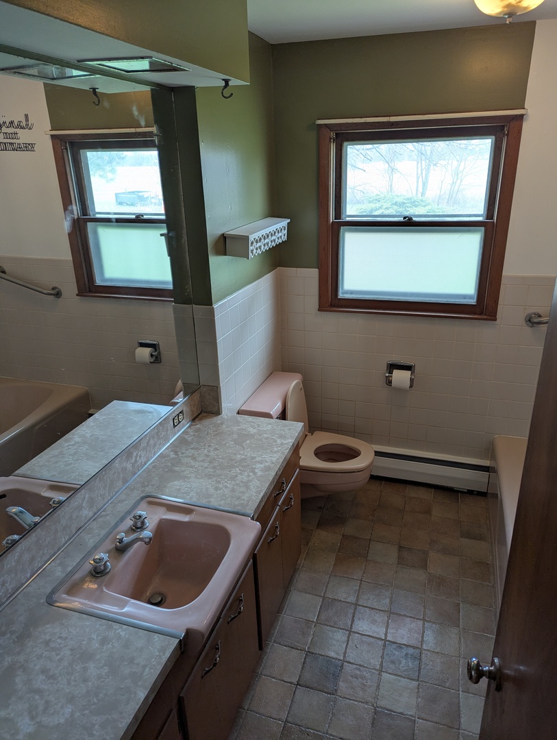 9314 S IL Route 23, Marengo, IL 60152