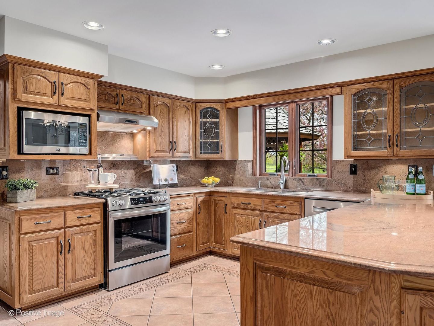 Glen Ellyn, IL 60137