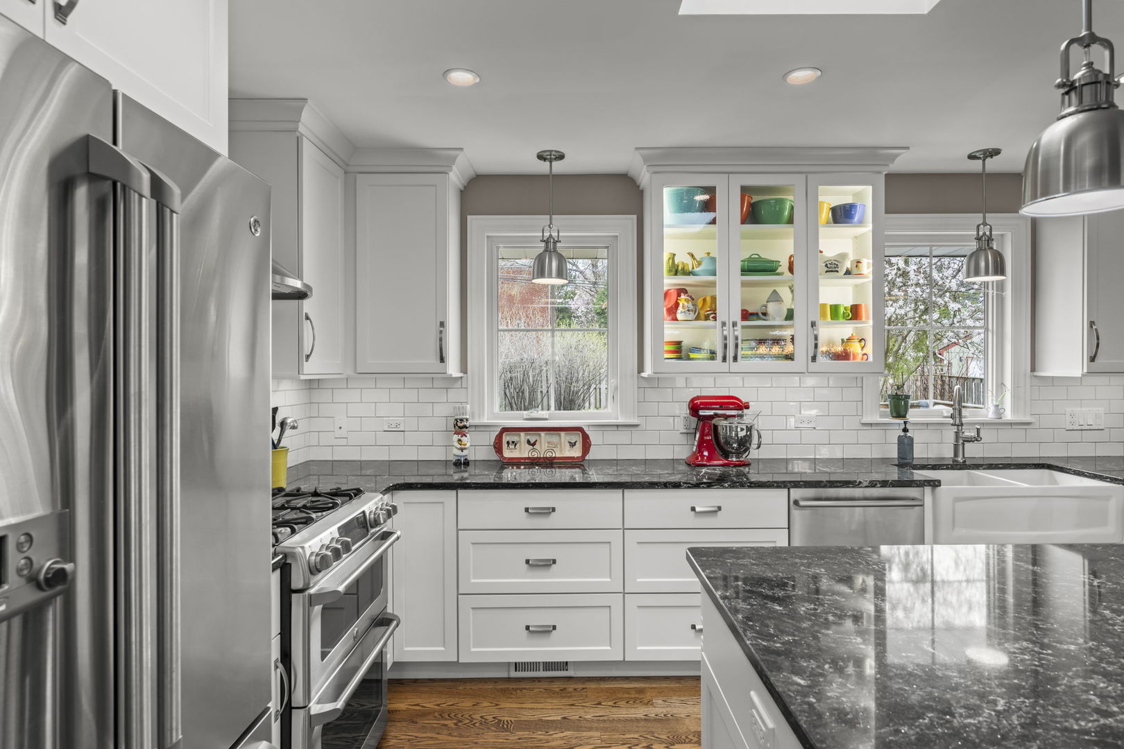 444 S Gibbons Avenue, Arlington Heights, IL 60004