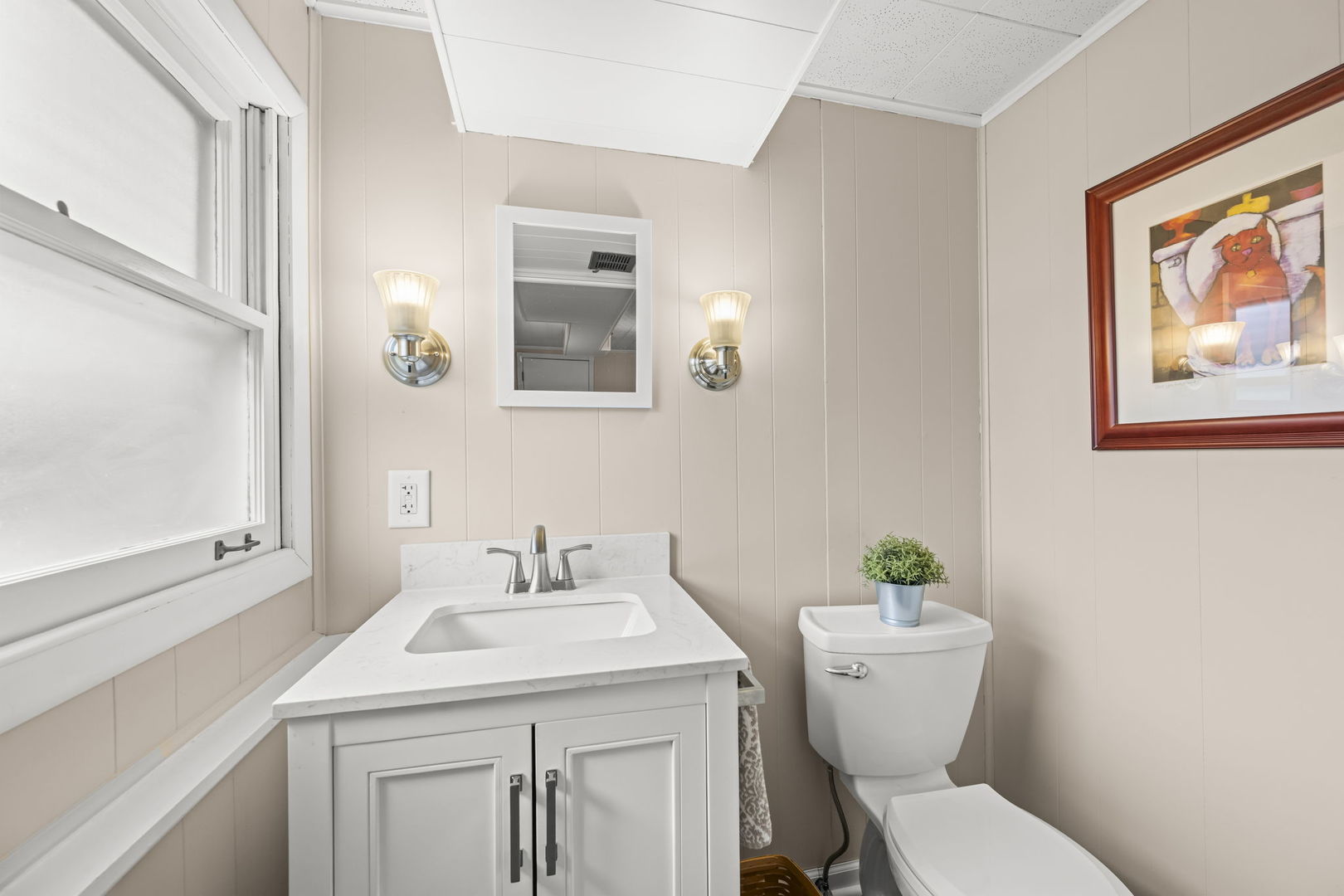 444 S Gibbons Avenue, Arlington Heights, IL 60004