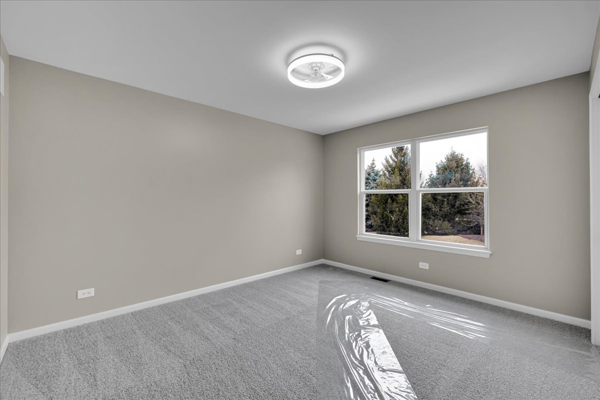 555 Bluestem Drive, Yorkville, IL 60560