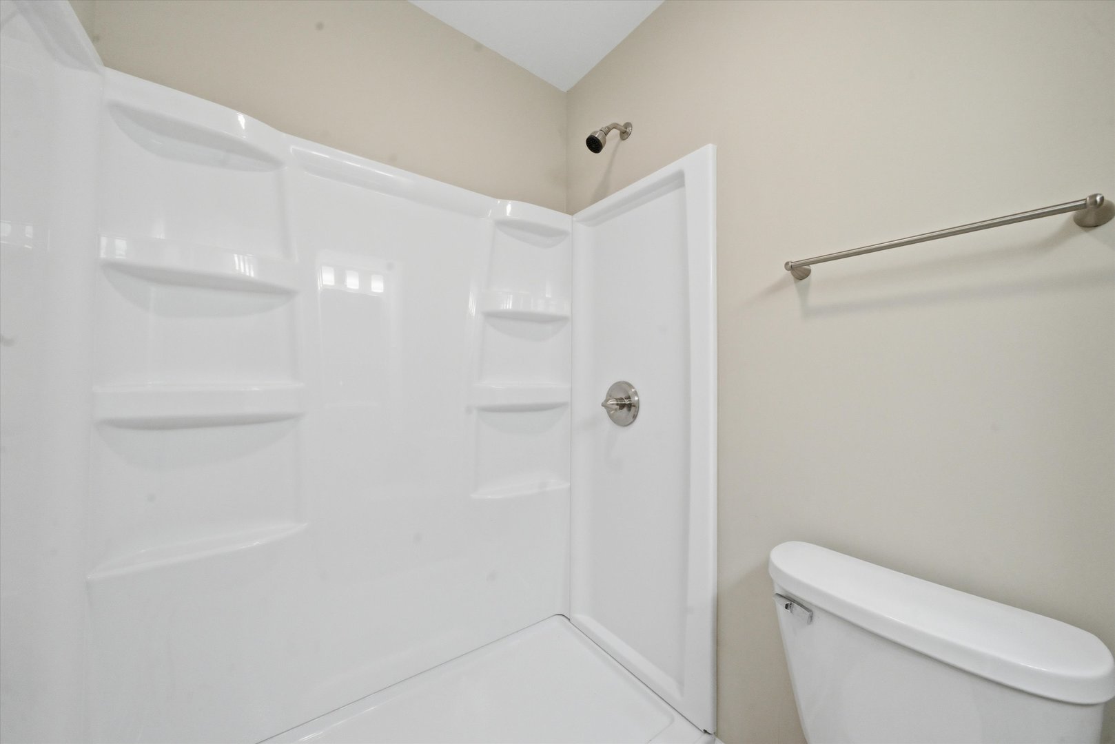 323 Douglas Avenue, Dixon, IL 61021