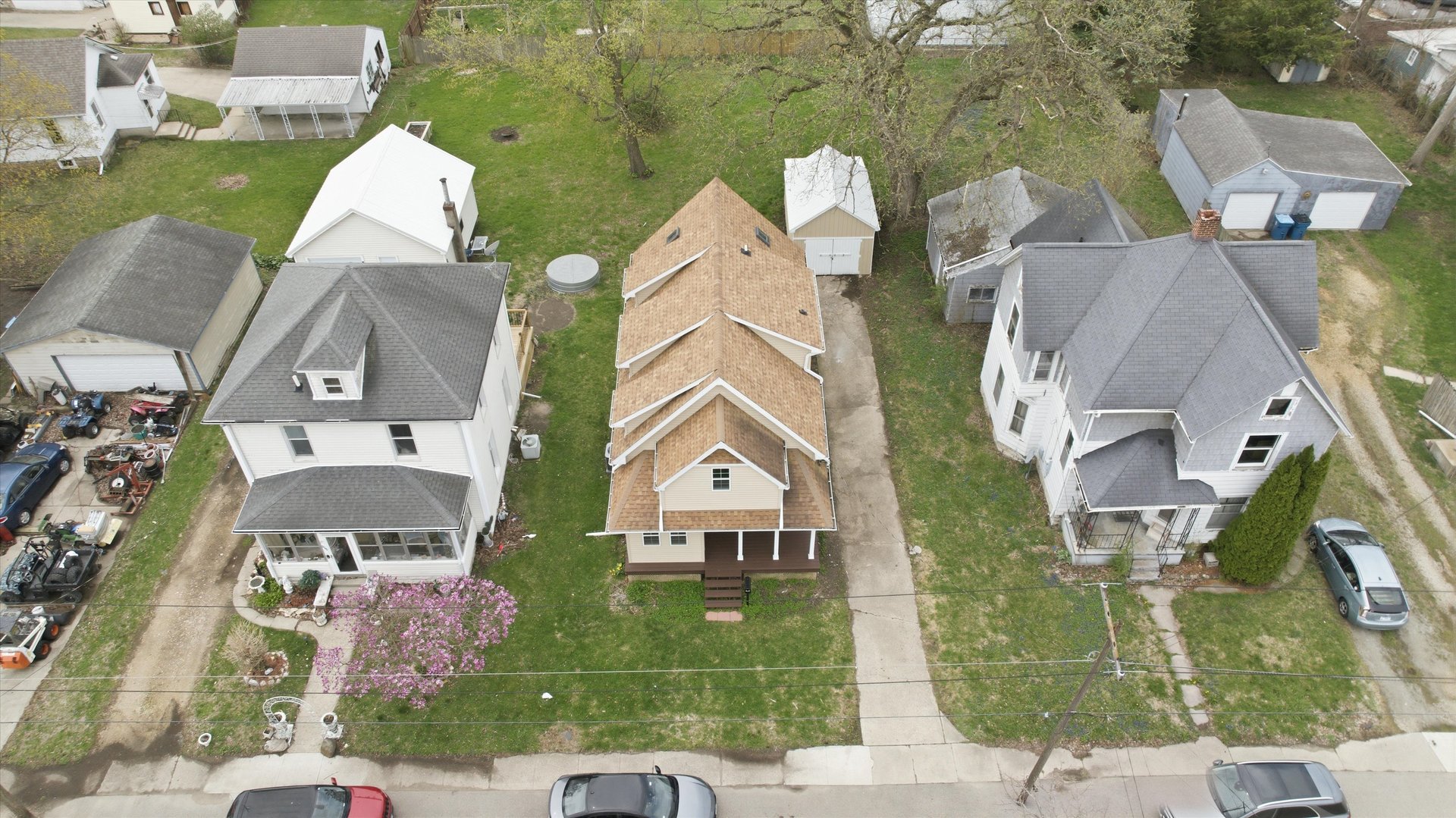 323 Douglas Avenue, Dixon, IL 61021