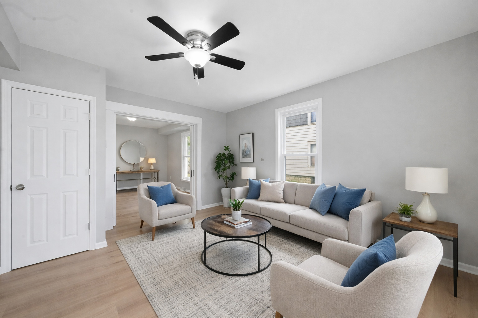 323 Douglas Avenue, Dixon, IL 61021