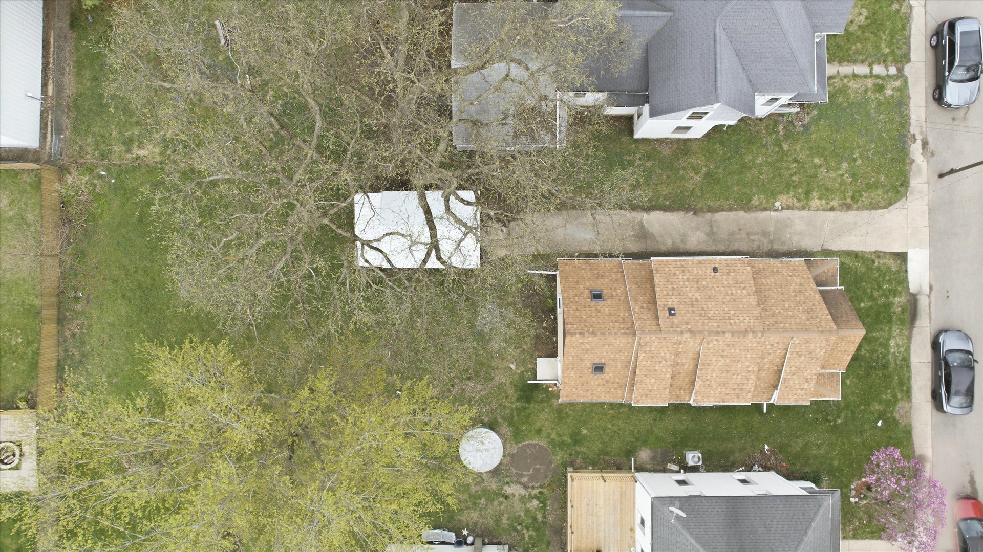 323 Douglas Avenue, Dixon, IL 61021