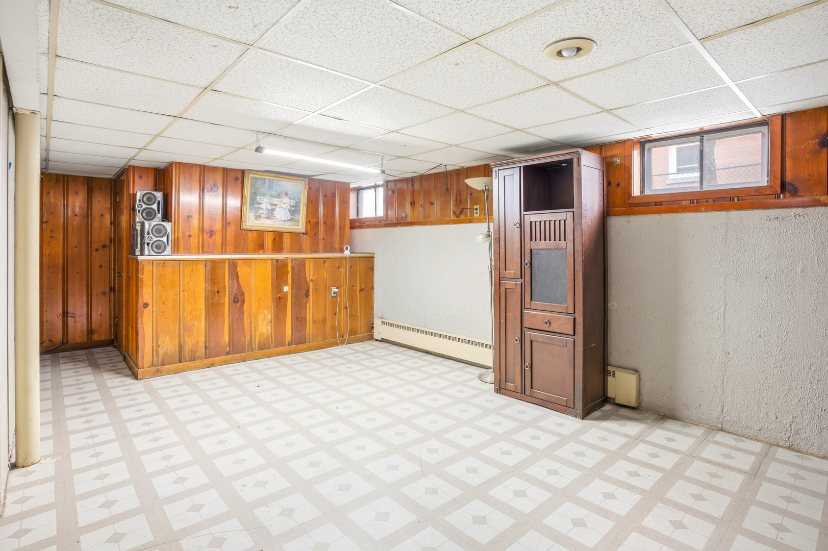 1216 N Northwest Highway, Park Ridge, IL 60068