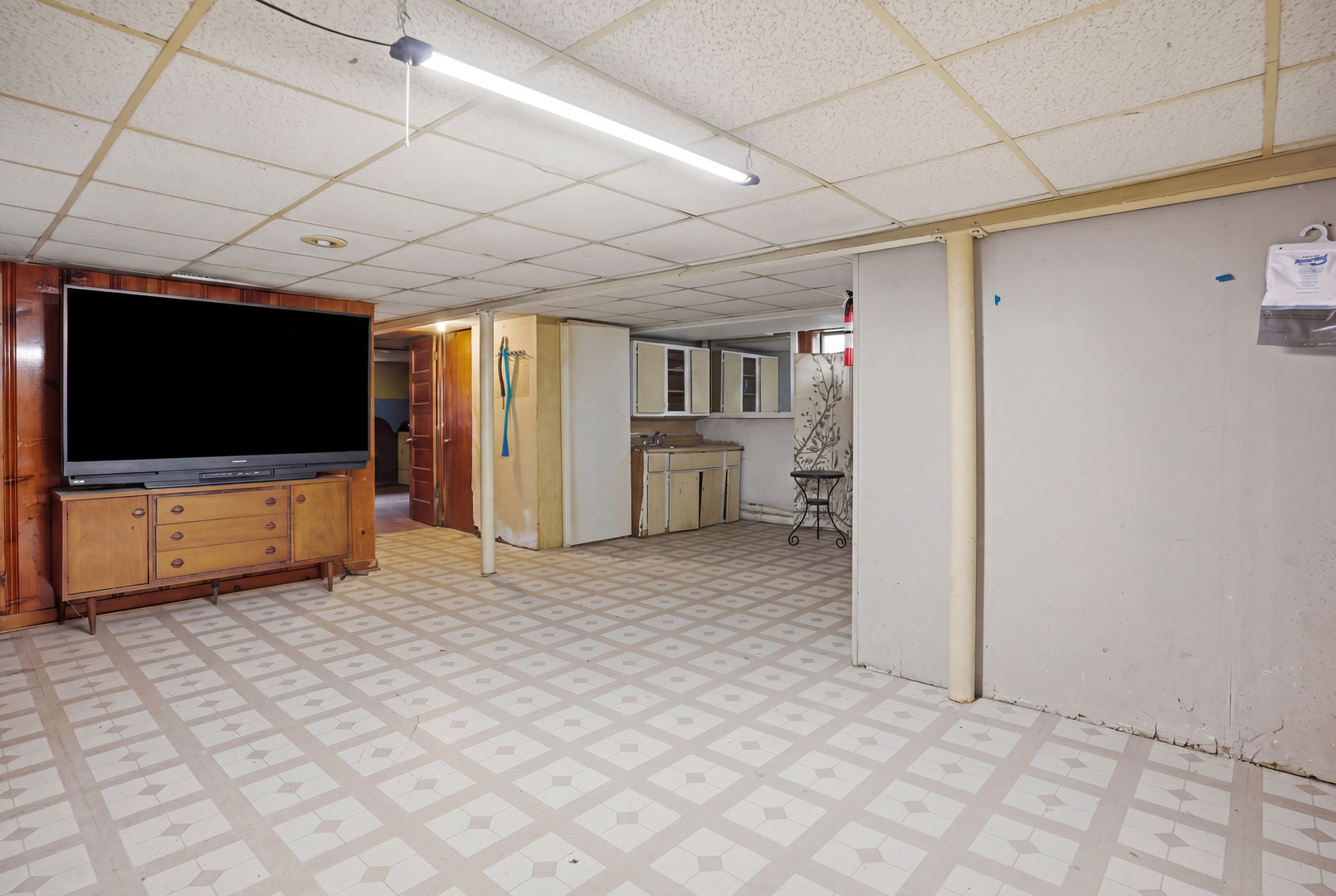 1216 N Northwest Highway, Park Ridge, IL 60068