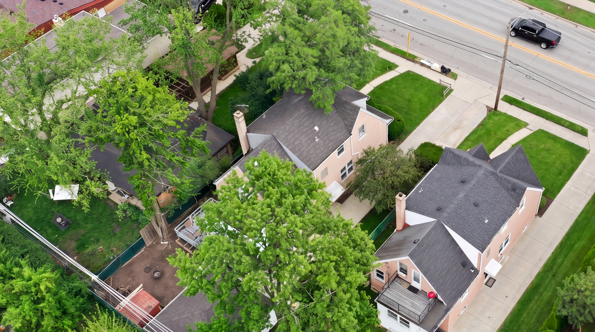 1216 N Northwest Highway, Park Ridge, IL 60068