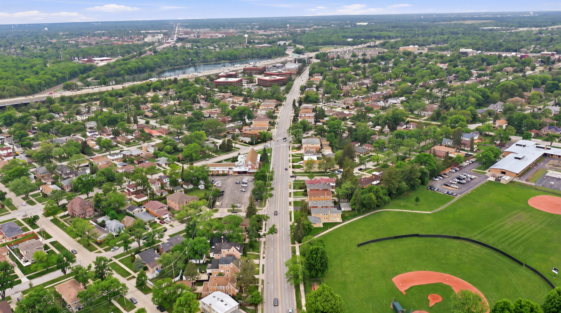 1216 N Northwest Highway, Park Ridge, IL 60068