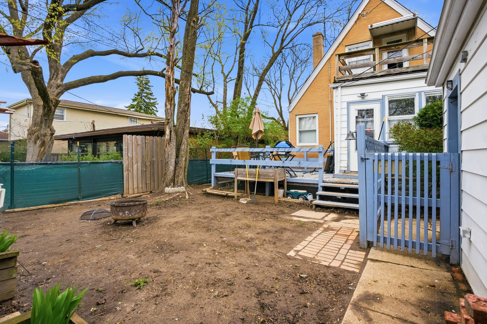 1216 N Northwest Highway, Park Ridge, IL 60068