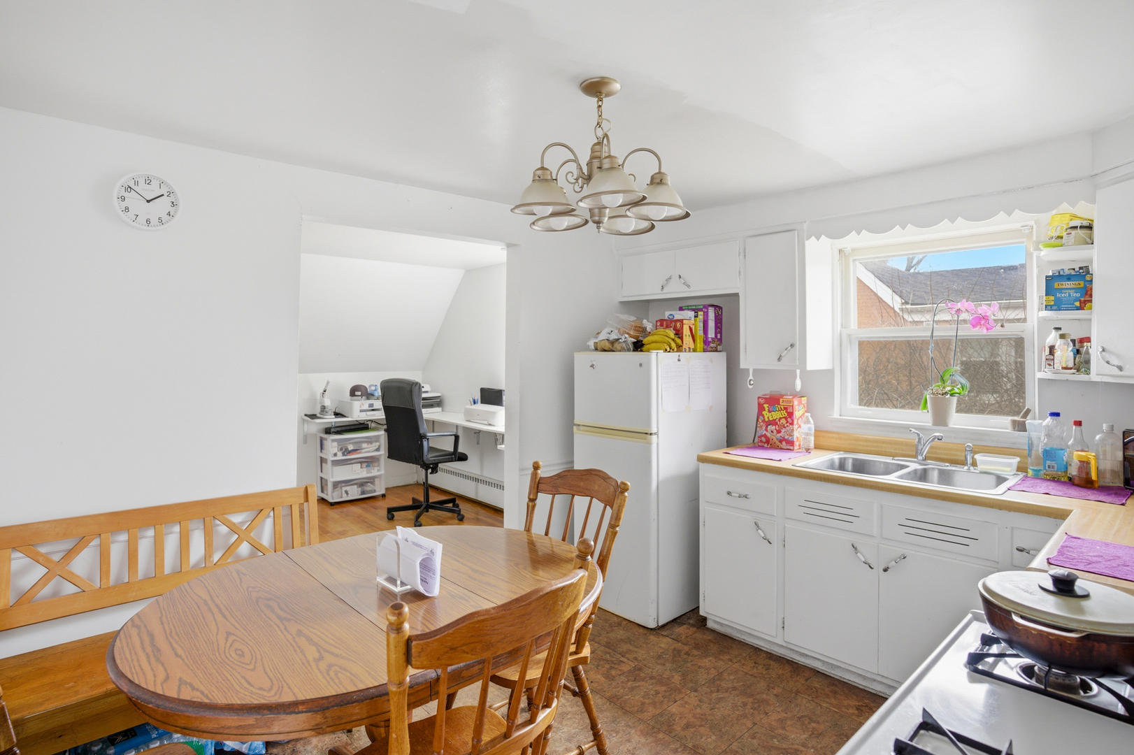 1216 N Northwest Highway, Park Ridge, IL 60068