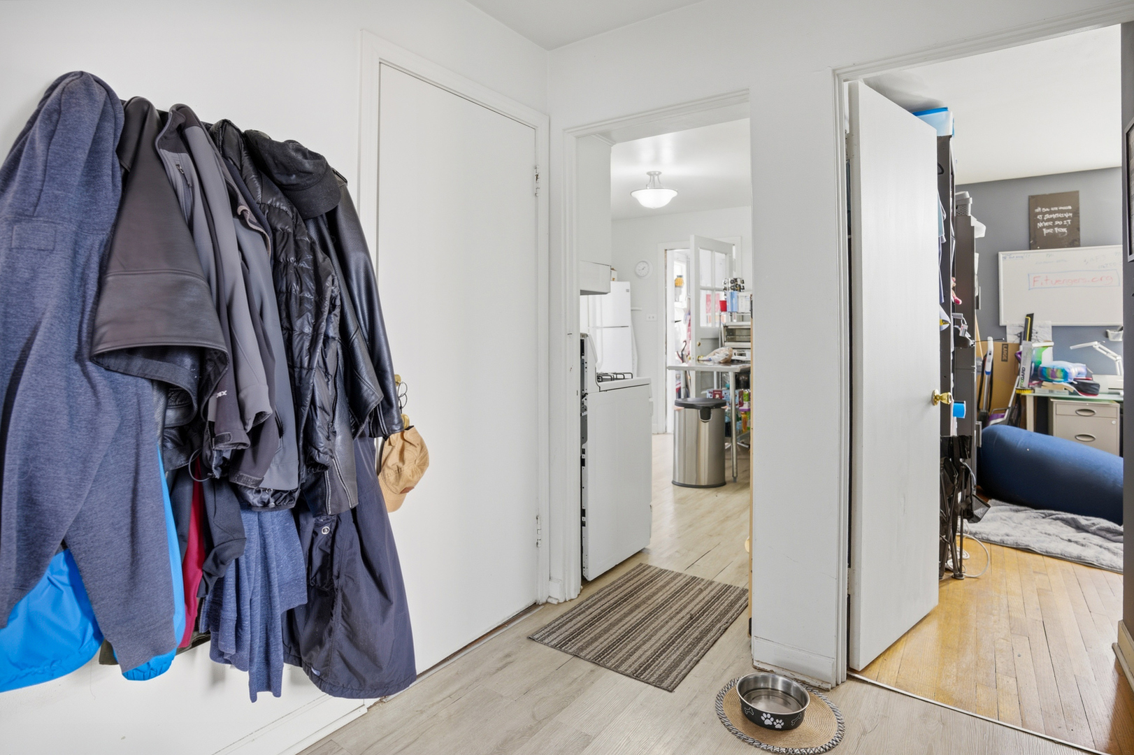 1216 N Northwest Highway, Park Ridge, IL 60068