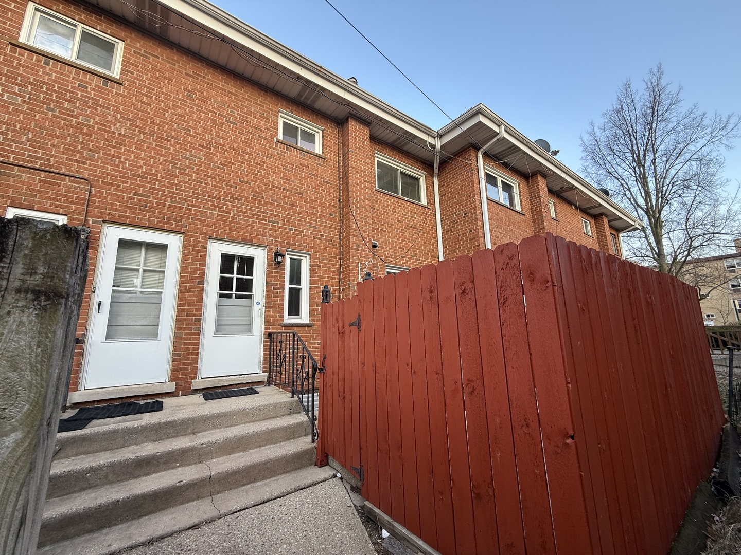 4926 Crain Street #C, Skokie, IL 60077