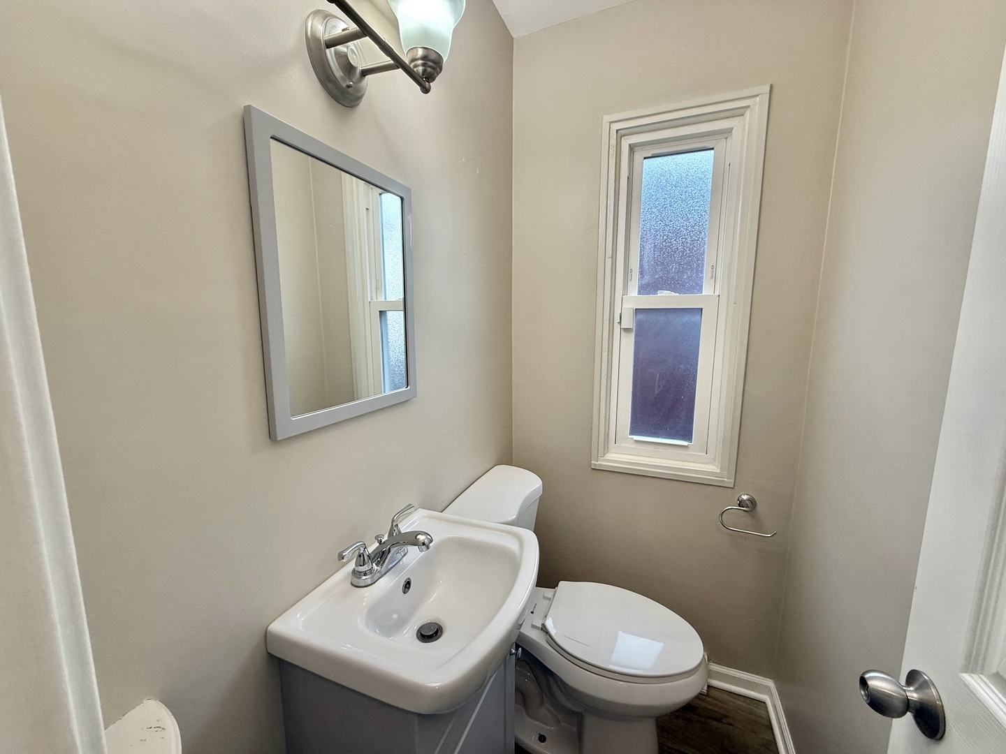 4926 Crain Street #C, Skokie, IL 60077