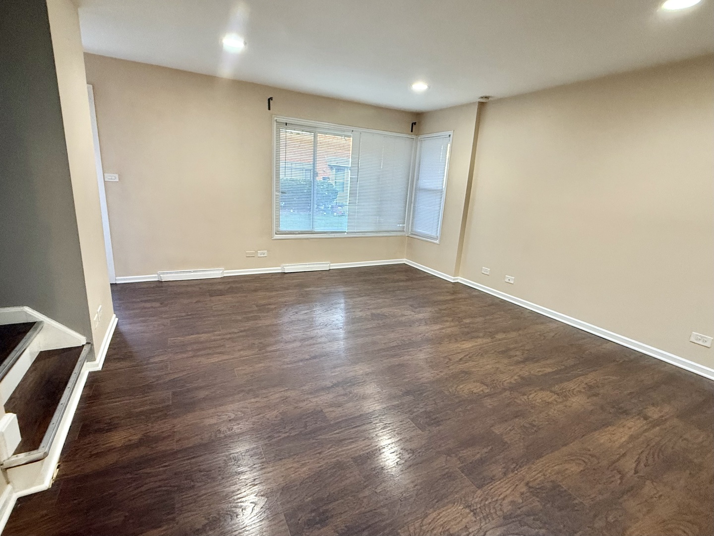 4926 Crain Street #C, Skokie, IL 60077