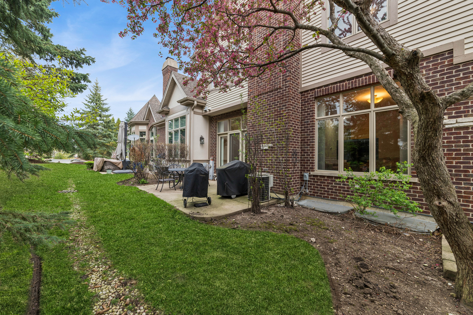 20565 N Westpark Place #6, Deer Park, IL 60010