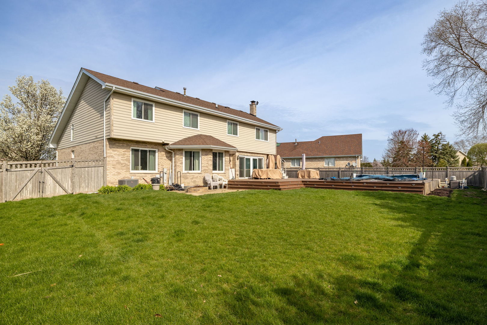 19443 Edgebrook Lane, Tinley Park, IL 60487