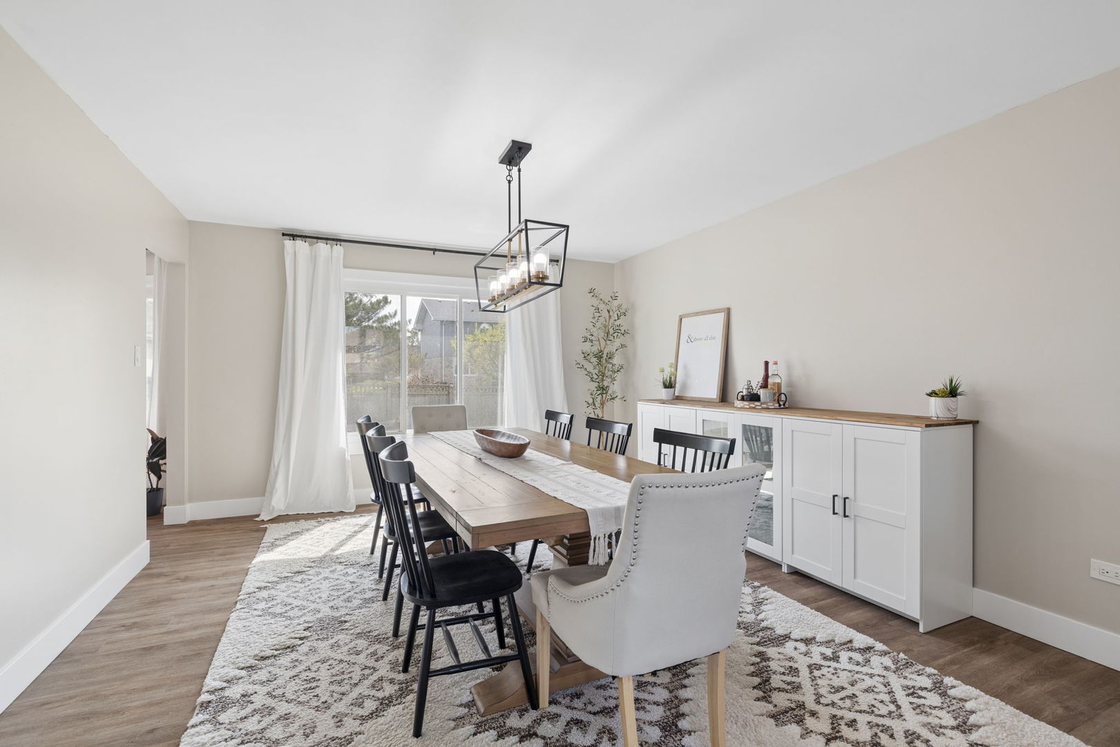 19443 Edgebrook Lane, Tinley Park, IL 60487