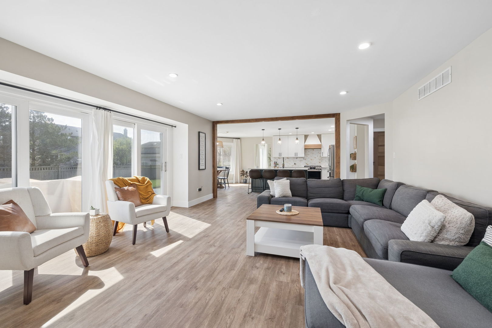 19443 Edgebrook Lane, Tinley Park, IL 60487