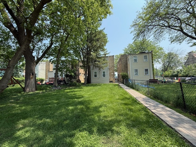 1504 Pitner Avenue, Evanston, IL 60201