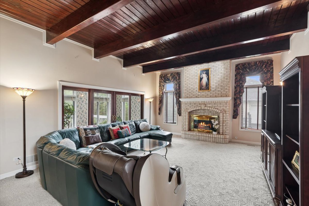 8060 Kristo Lane, Orland Park, IL 60462