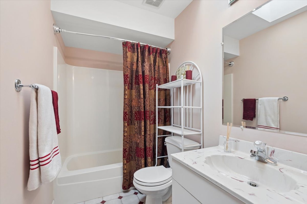 8060 Kristo Lane, Orland Park, IL 60462