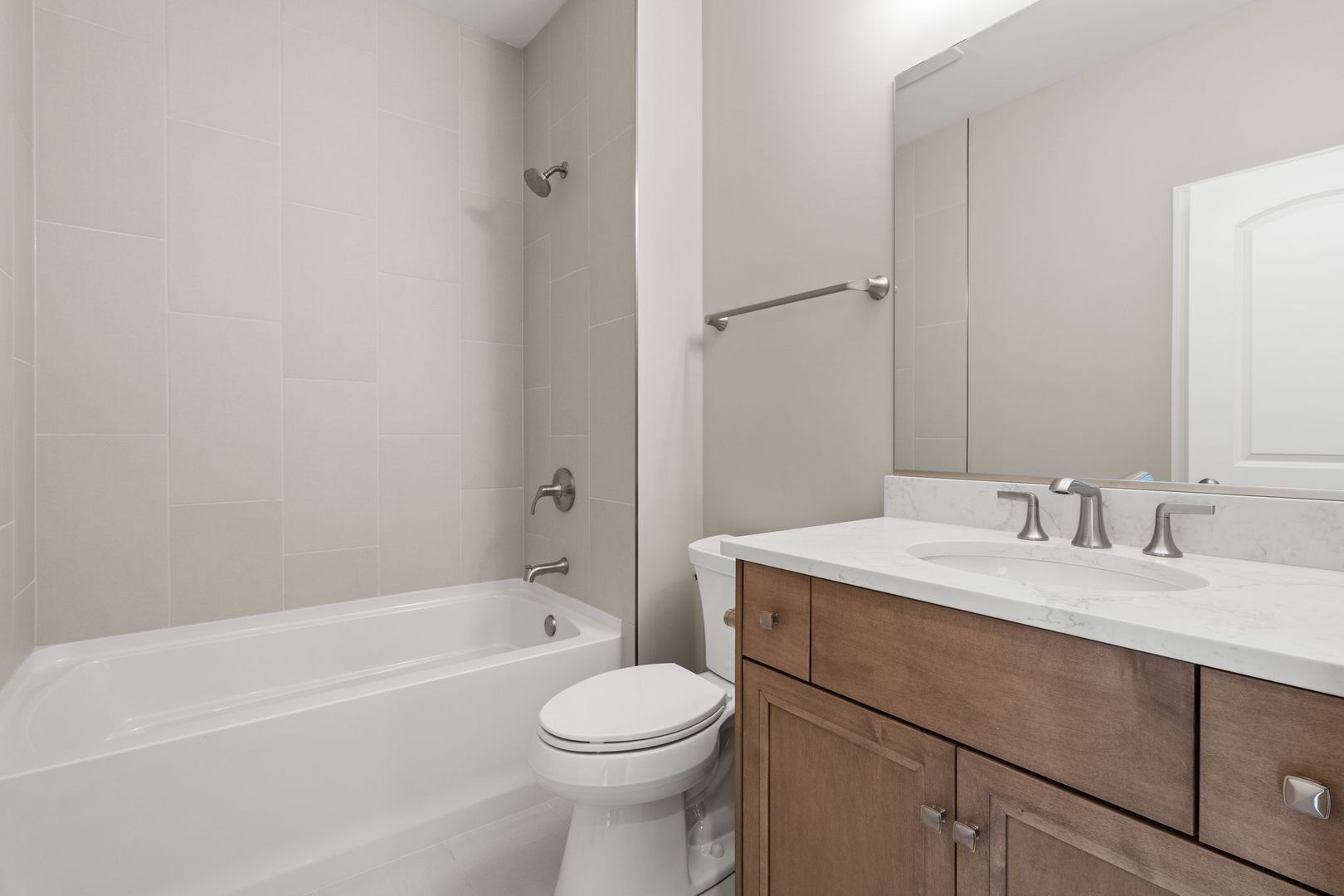 16551 Kayla Drive, Lemont, IL 60439