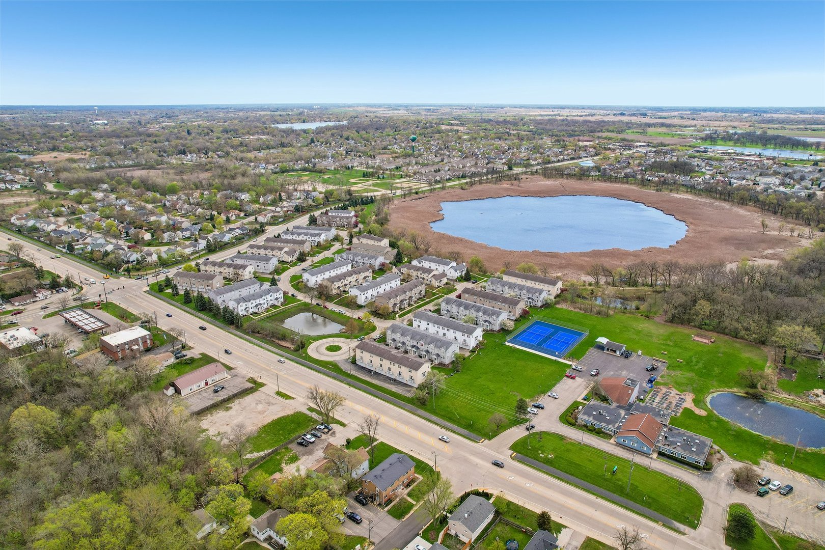 Hainesville, IL 60073