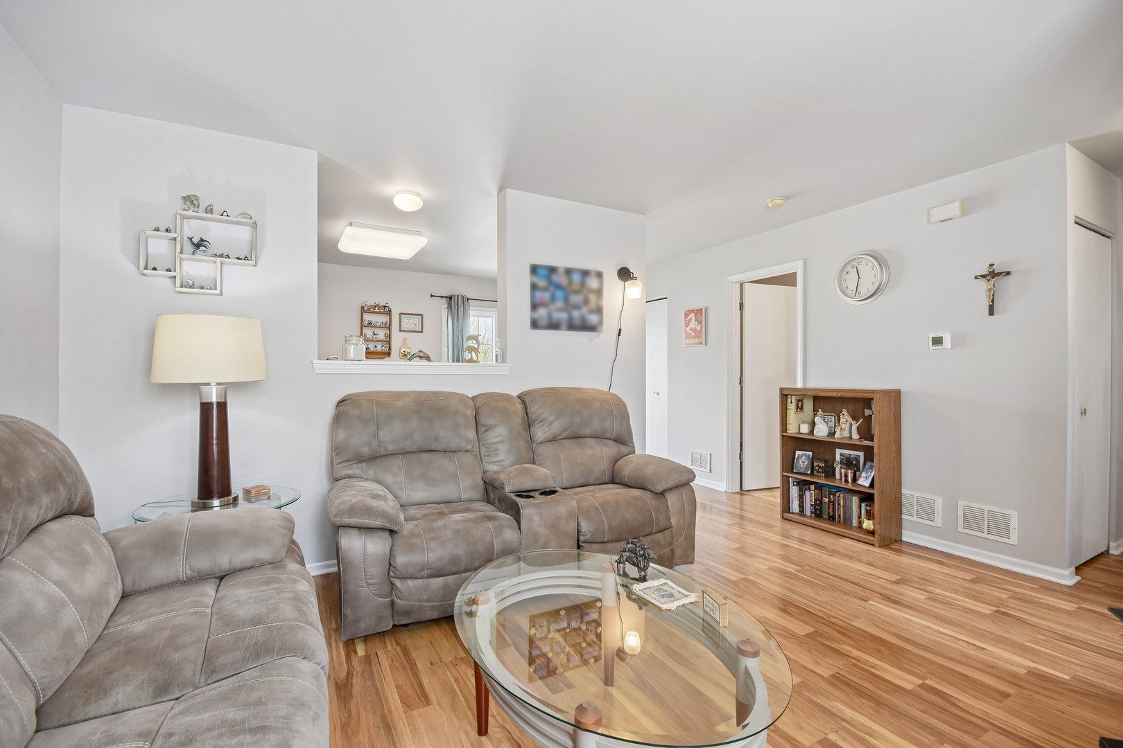 Hainesville, IL 60073