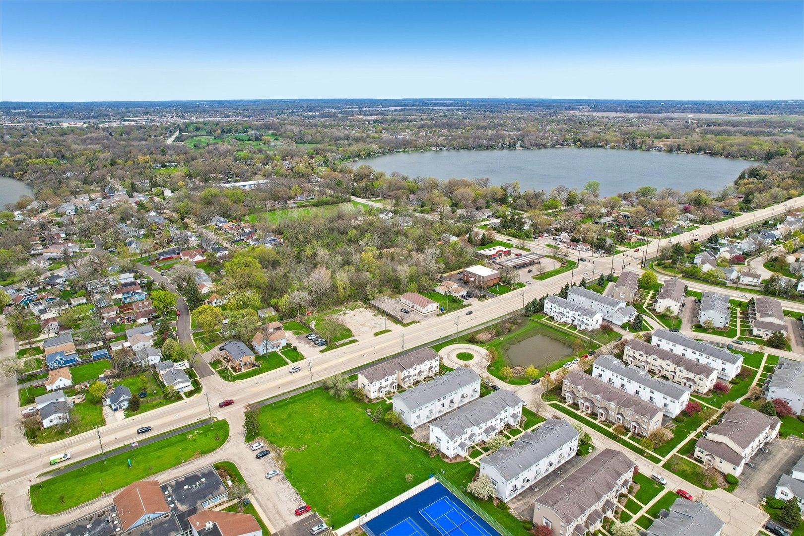 Hainesville, IL 60073