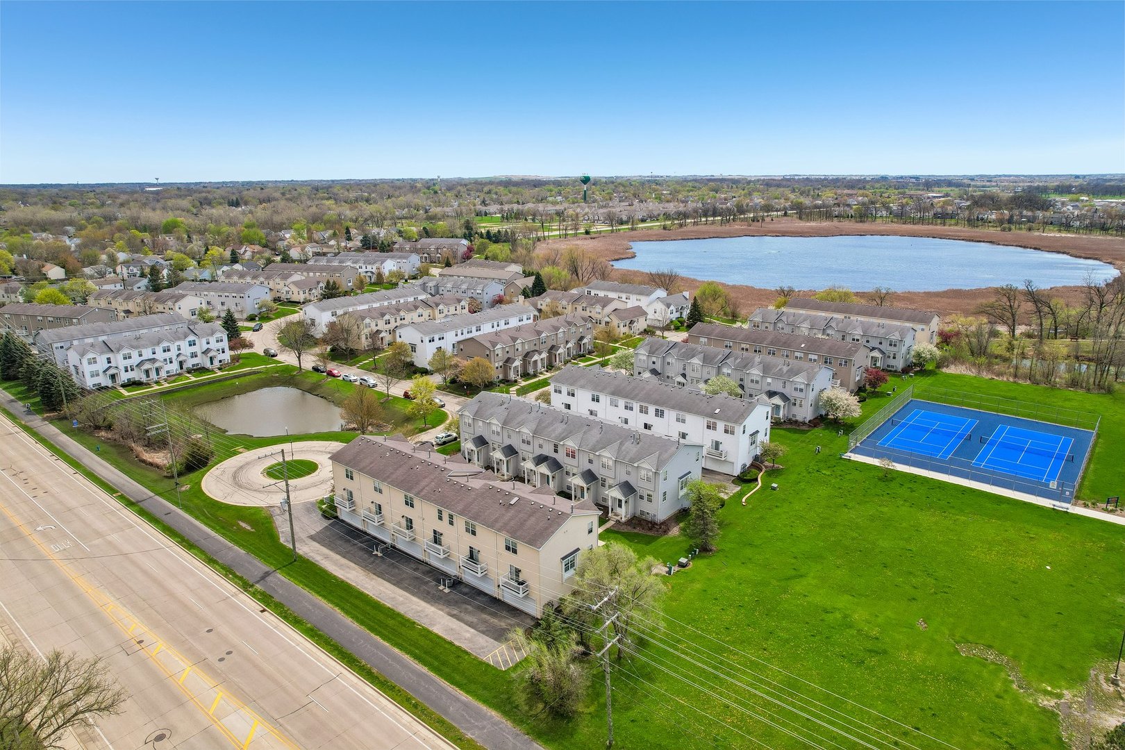 Hainesville, IL 60073