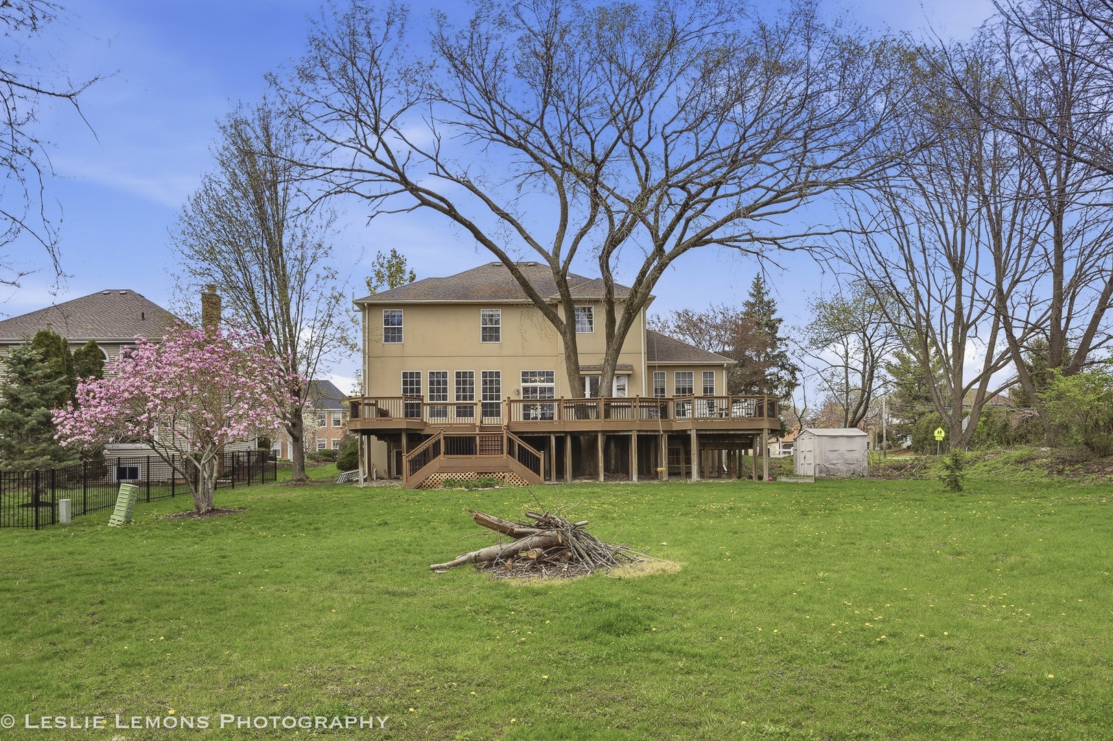 492 Bond Drive, Batavia, IL 60510