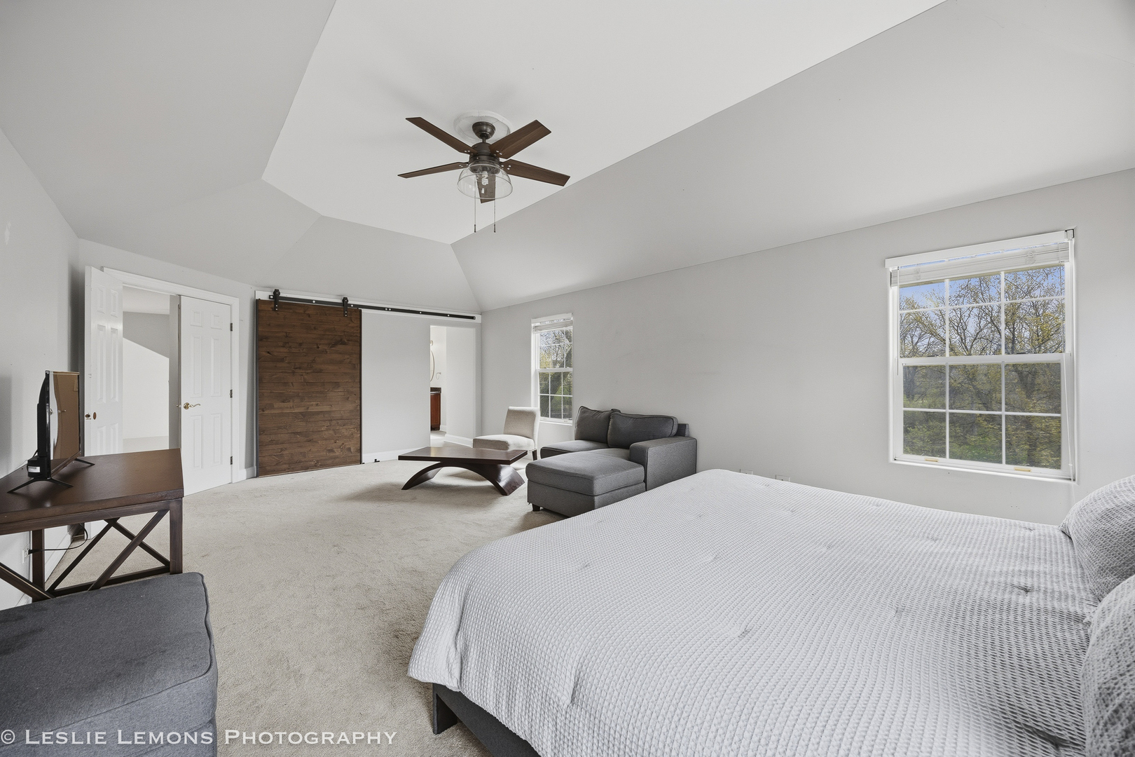 492 Bond Drive, Batavia, IL 60510