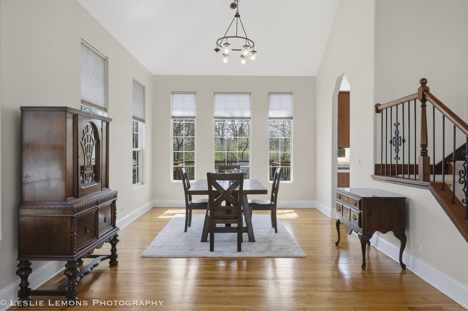 492 Bond Drive, Batavia, IL 60510