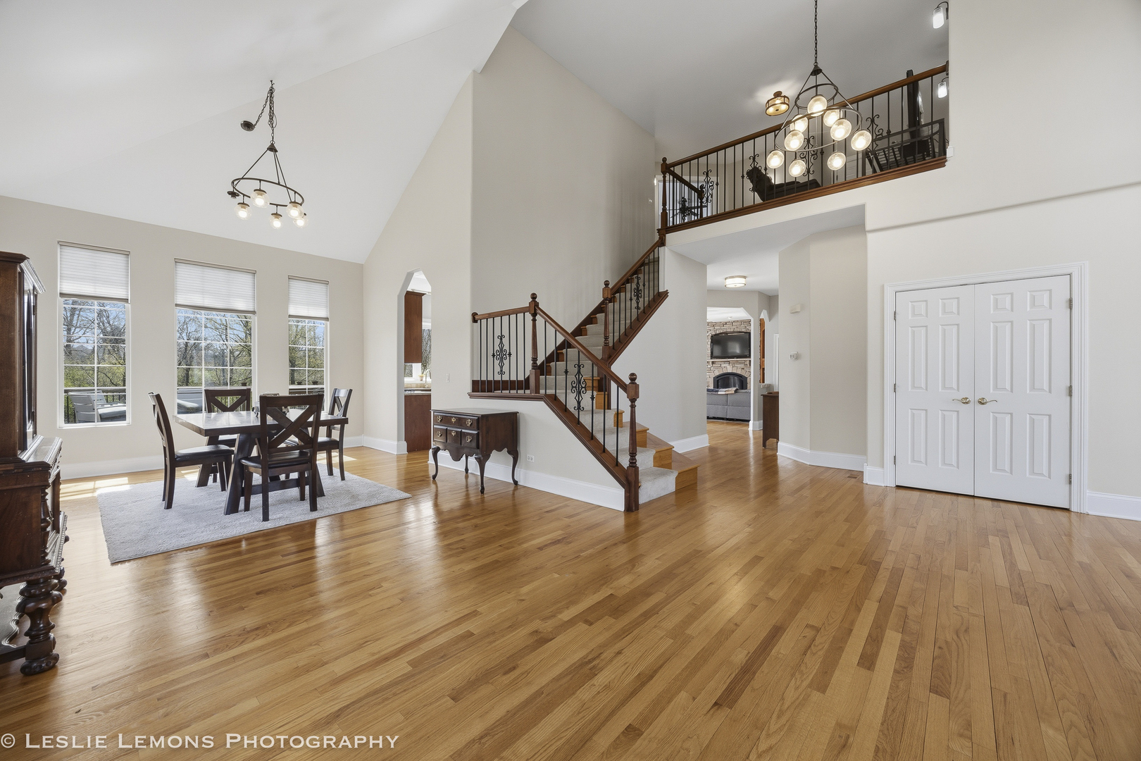 492 Bond Drive, Batavia, IL 60510