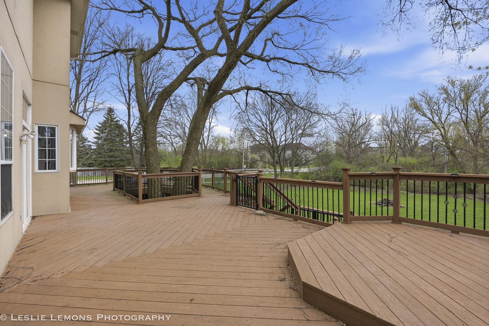 492 Bond Drive, Batavia, IL 60510