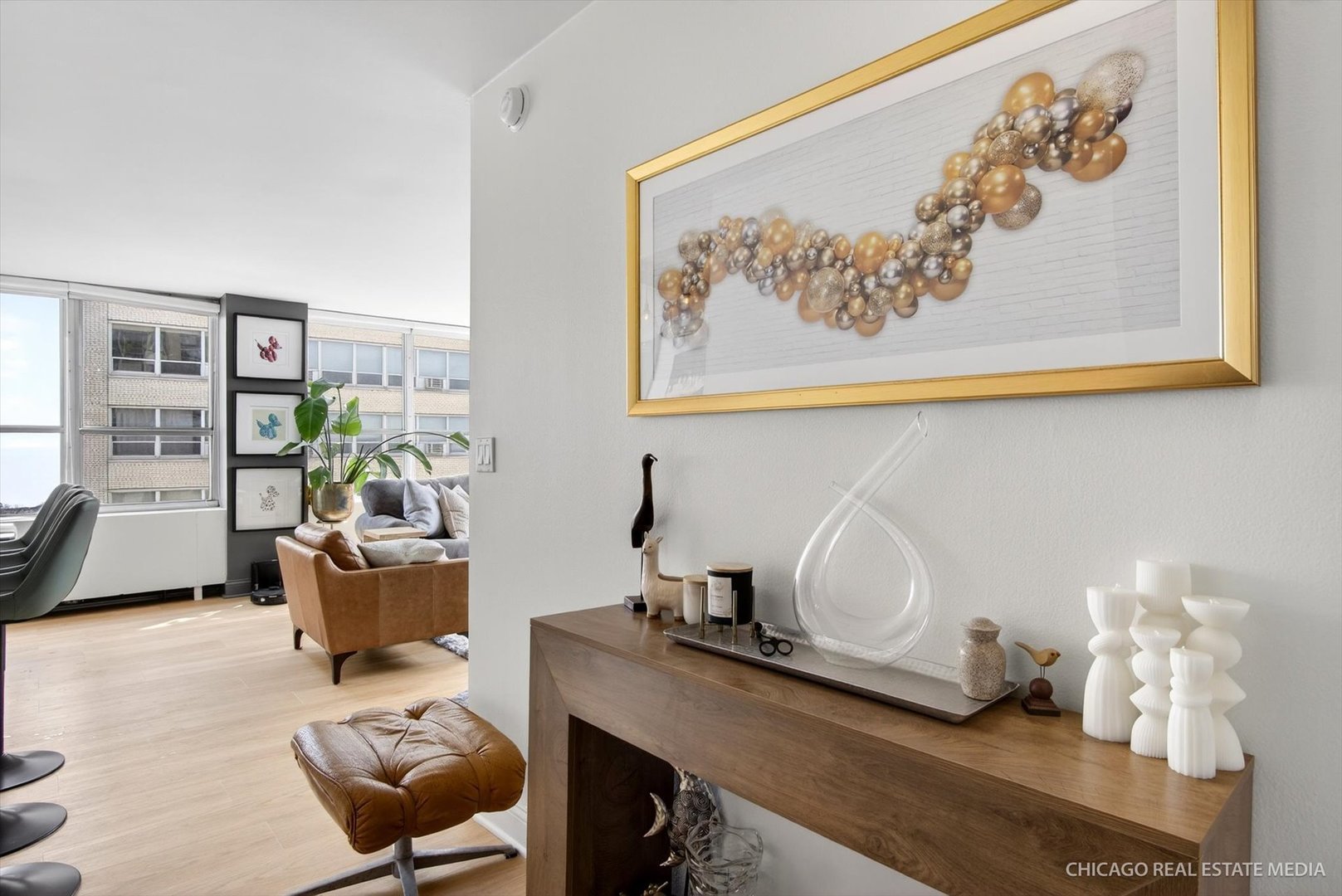 655 W IRVING PARK Road #1101, Chicago, IL 60613