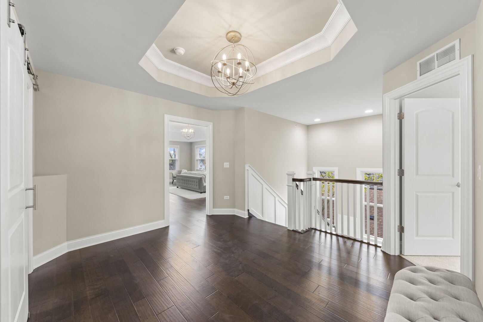 359 Hawthorne Boulevard, Glen Ellyn, IL 60137