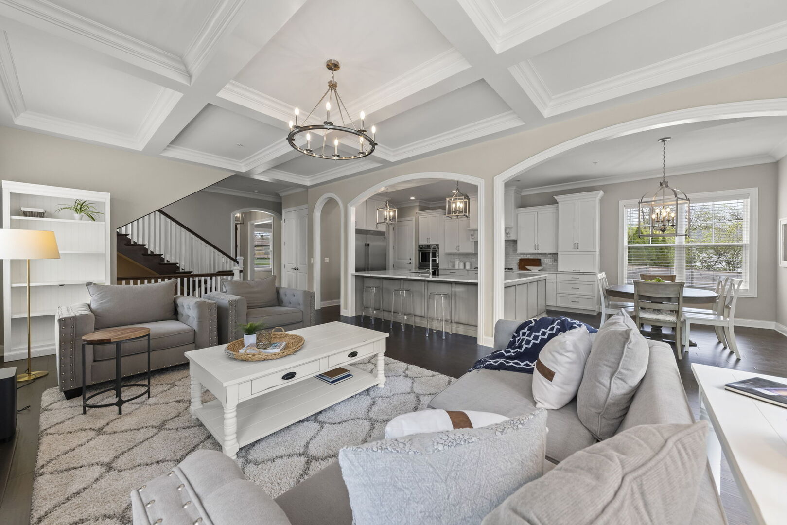 359 Hawthorne Boulevard, Glen Ellyn, IL 60137