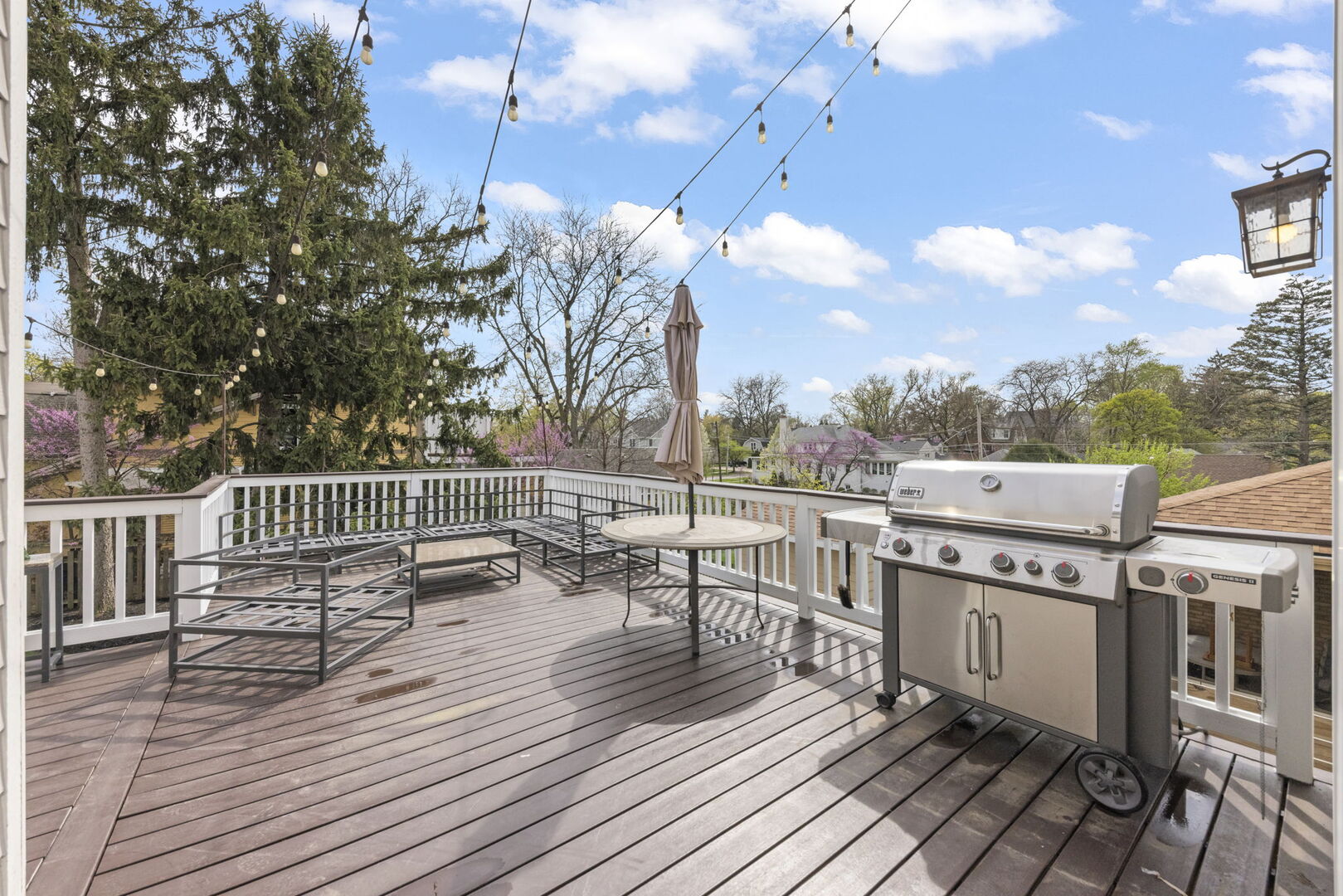 359 Hawthorne Boulevard, Glen Ellyn, IL 60137